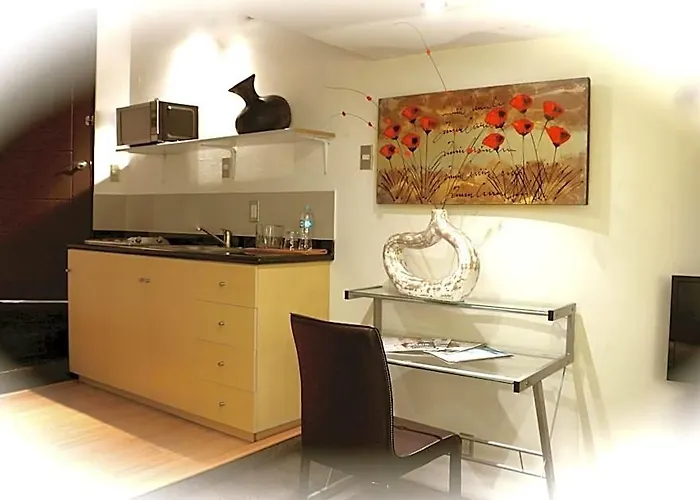 Aztic & Ejecutivas Hotel 3*