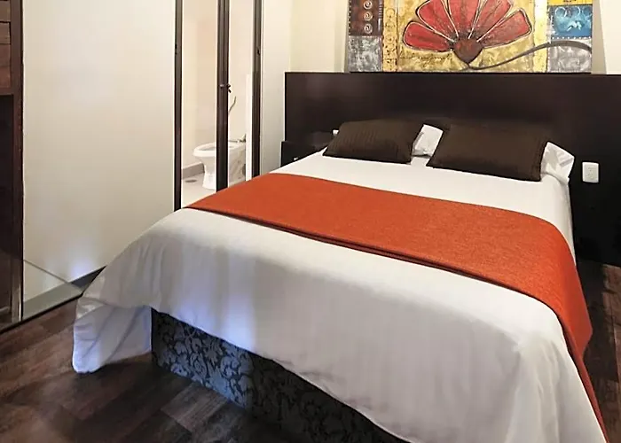 Aztic & Ejecutivas 3* Mexico City